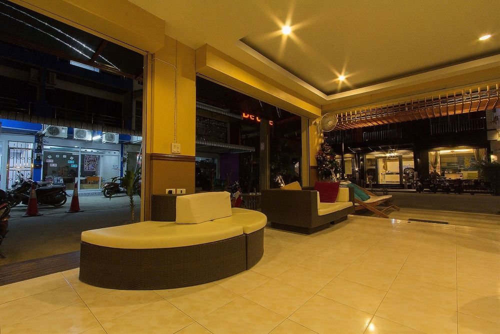 Cool Sea House Hotel Patong Exterior photo
